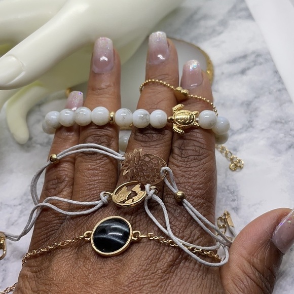 Beaded Charm Bracelet Set - Picture 3 of 13